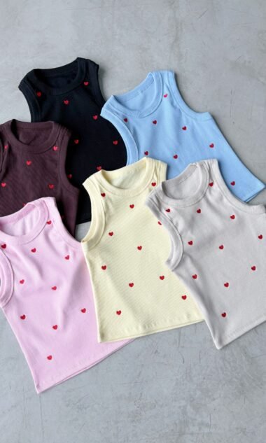 (MAM4B) Top Musculosa Deportivo Morley Algodón Bordado - Corazon (SS26)