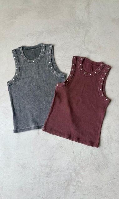 (MAM4WT) Musculosa Morley Algodón Deportiva Wash Tachas (FW26)