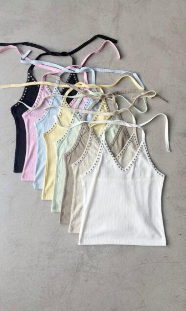 (PMT2T) Top Halter Escote V Morley Portofino Tachas