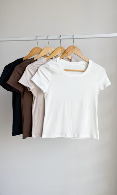 (HR9) Remera Básica Cuello Redondo Hermes