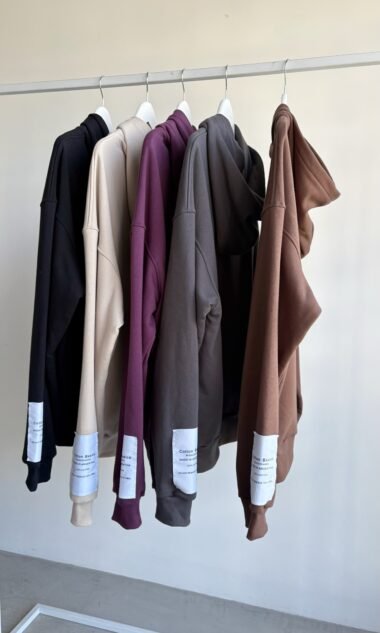 (ARB6) Buzo Oversize Con Bolsillos Internos Con Etiqueta Cotton (FW26)