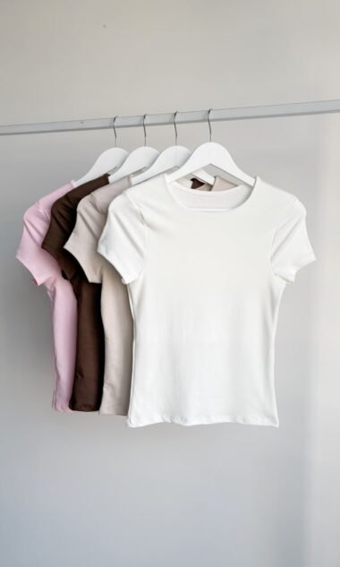 (PACK-HR19) Remera Cuello Redondo Con Vista Hermes (SS27)