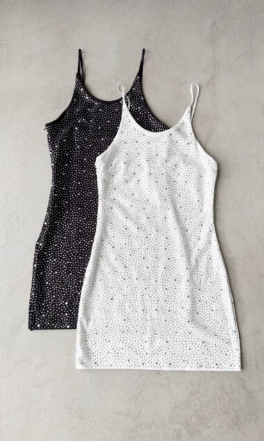 (IM010) Vestido Corto Tirita Strass